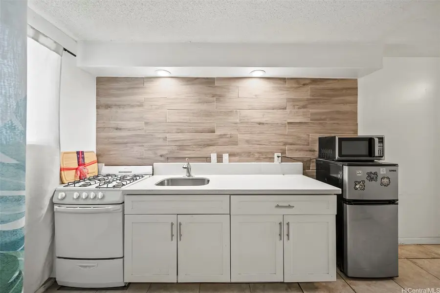 1036 Green Street #105, Honolulu, HI 96822 - #3