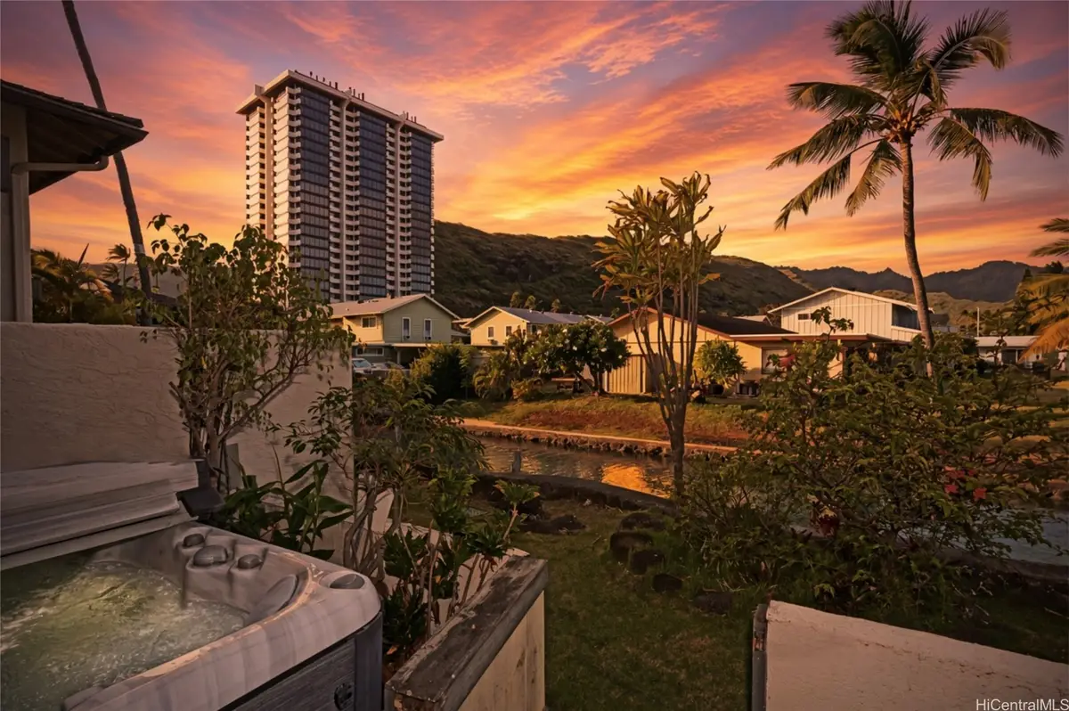 211 Kawaihae Street #D5, Honolulu, HI 96825 - #1
