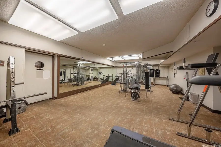 1750 Kalakaua Avenue #1402, Honolulu, HI 96826 - #3