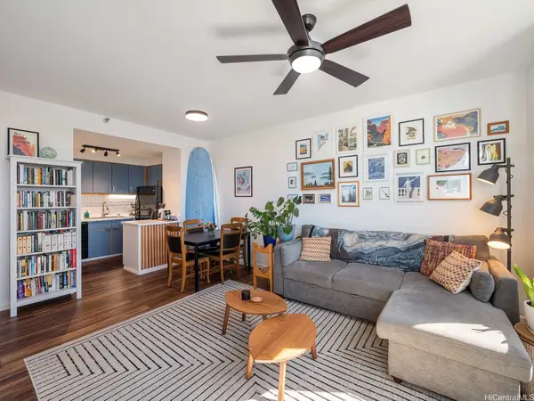 876 Curtis Street #3302, Honolulu, HI 96813