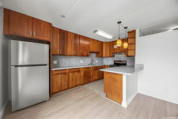 910 Ahana Street #201, Honolulu, HI 96814