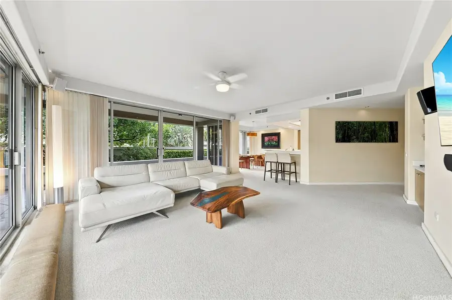 1 Keahole Place #2113, Honolulu, HI 96825 - #2