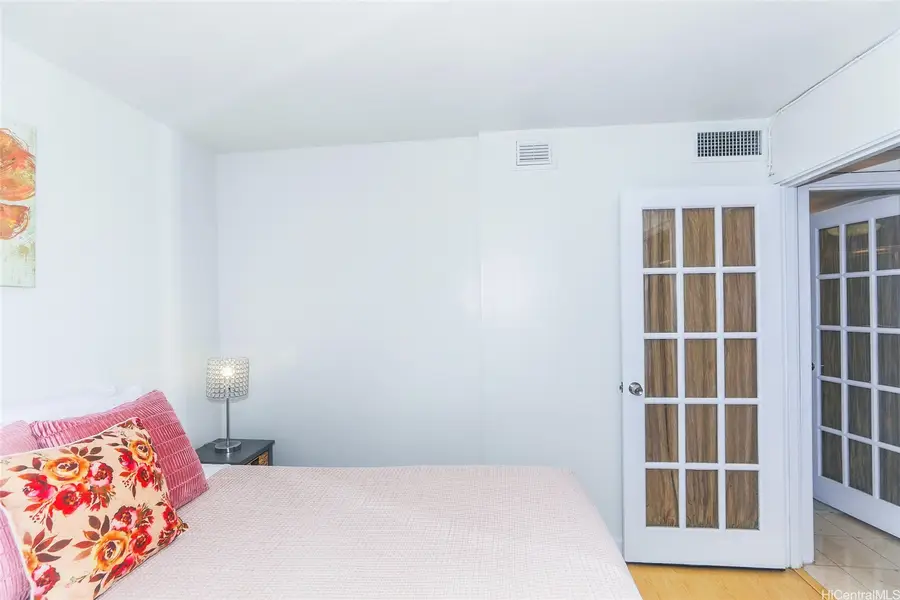 1909 Ala Wai Boulevard #1206, Honolulu, HI 96815 - #3