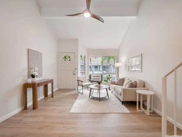 572 N Mananai Place #20V, Honolulu, HI 96818