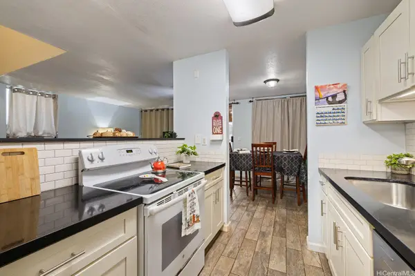 94-325 Anania Drive #8, Mililani, HI 96789