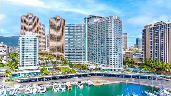 1777 Ala Moana Boulevard #2432, Honolulu, HI 96815