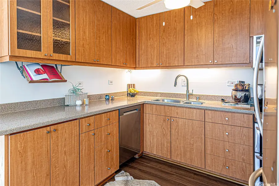 1634 Makiki Street #606, Honolulu, HI 96822 - #3