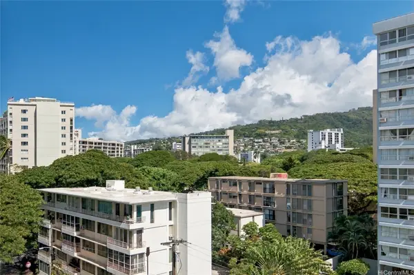 1617 Clark Street #703, Honolulu, HI 96822