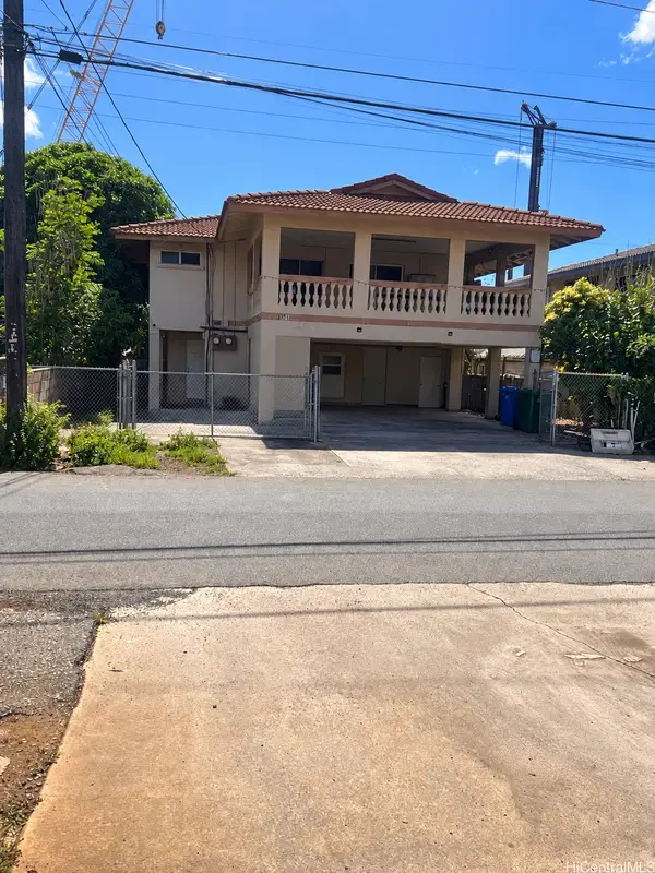 1931 Eluwene Street, Honolulu, HI 96819