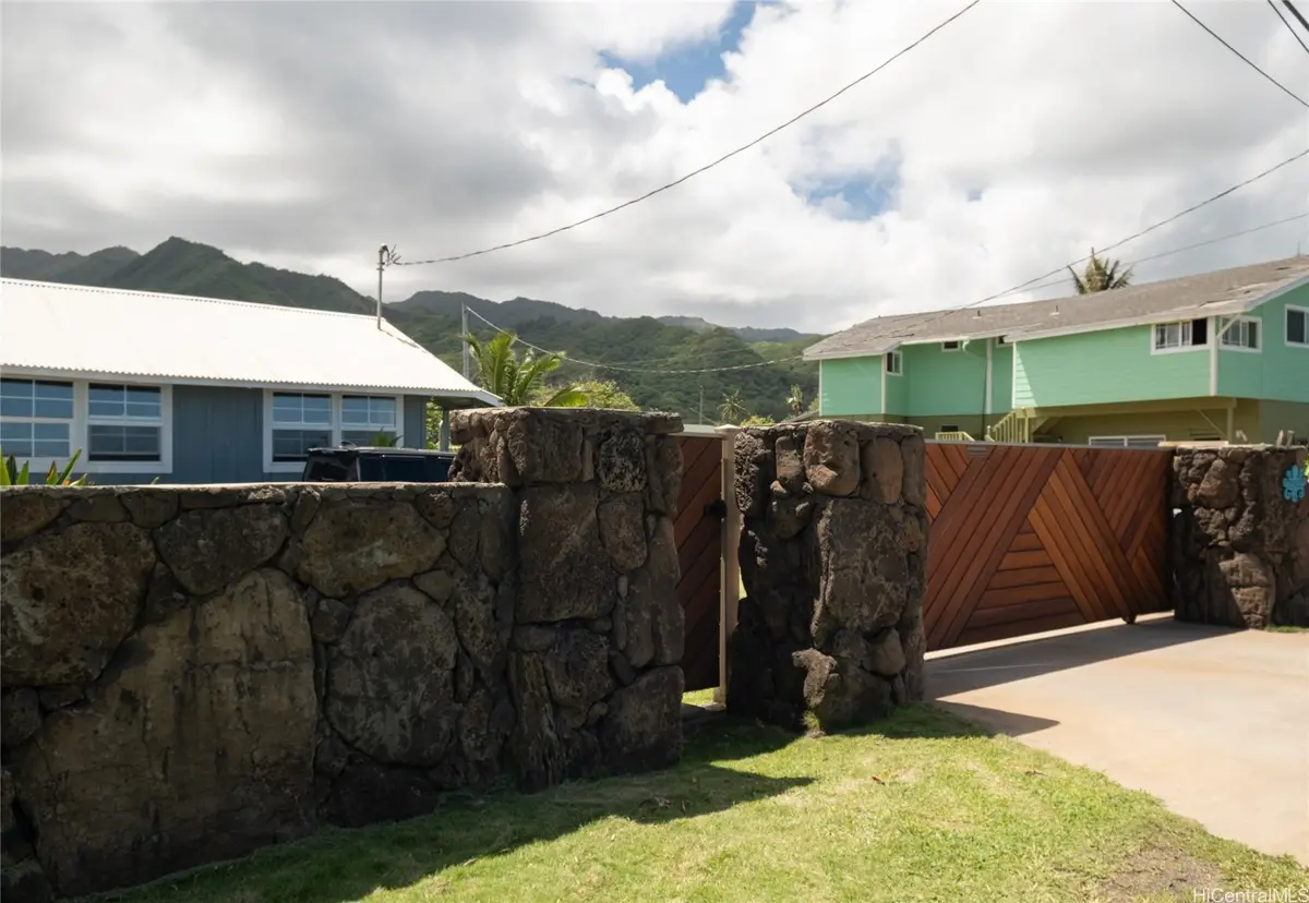 53-932 Kamehameha Highway, Hauula, HI 96717 - #1
