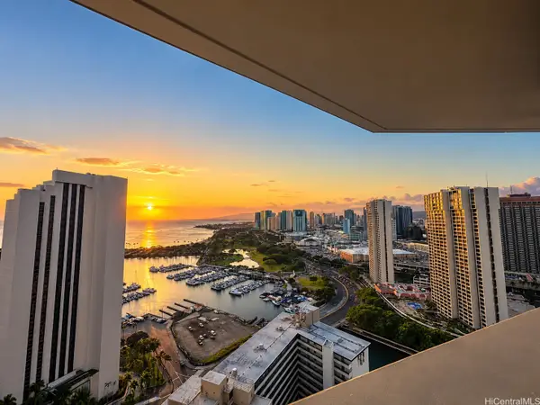 1700 Ala Moana Boulevard #3601, Honolulu, HI 96815