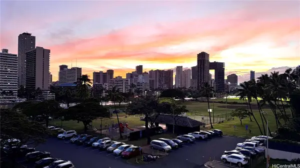 509 University Avenue #504, Honolulu, HI 96826