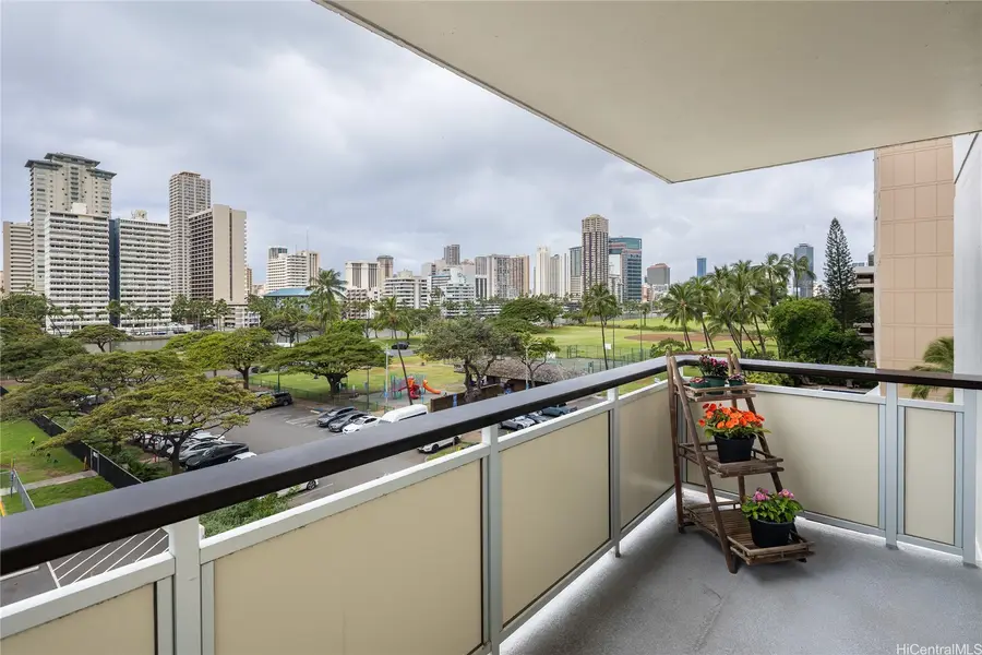 509 University Avenue #504, Honolulu, HI 96826 - #2