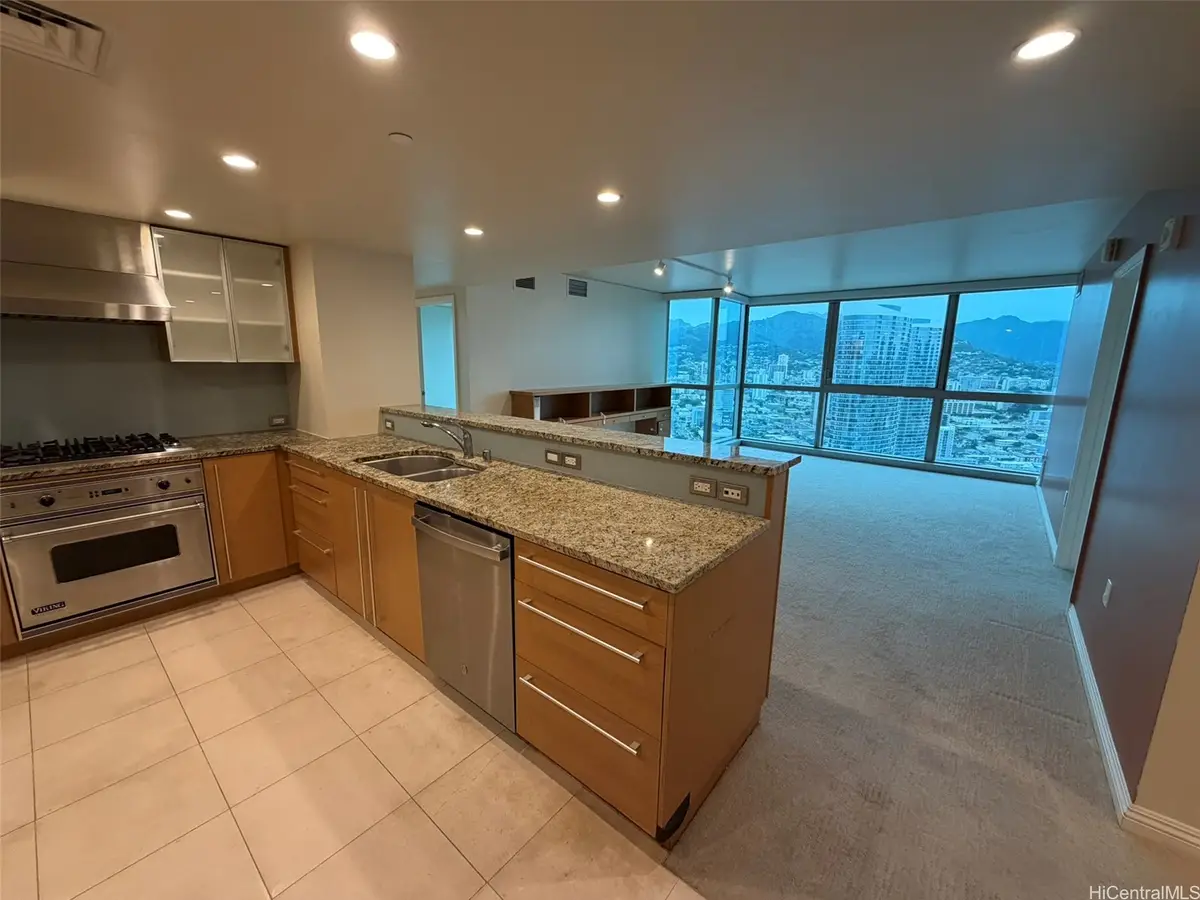 1177 Queen Street #3801, Honolulu, HI 96814 - #1