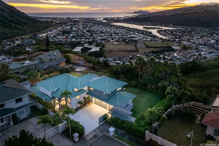1004 Hanohano Way, Honolulu, HI 96825 - #2