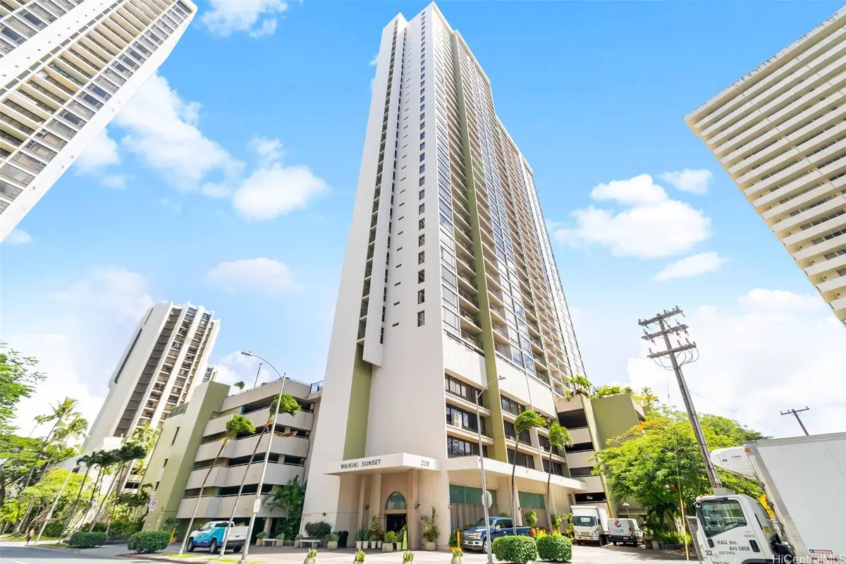229 Paoakalani Avenue #1404 (NUC), Honolulu, HI 96815 - #1