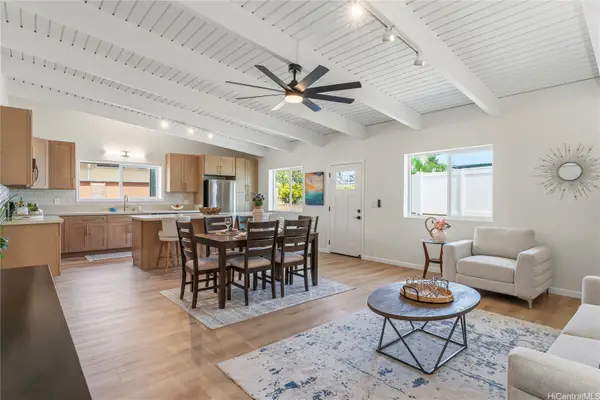 241 Kihapai Street #A, Kailua, HI 96734