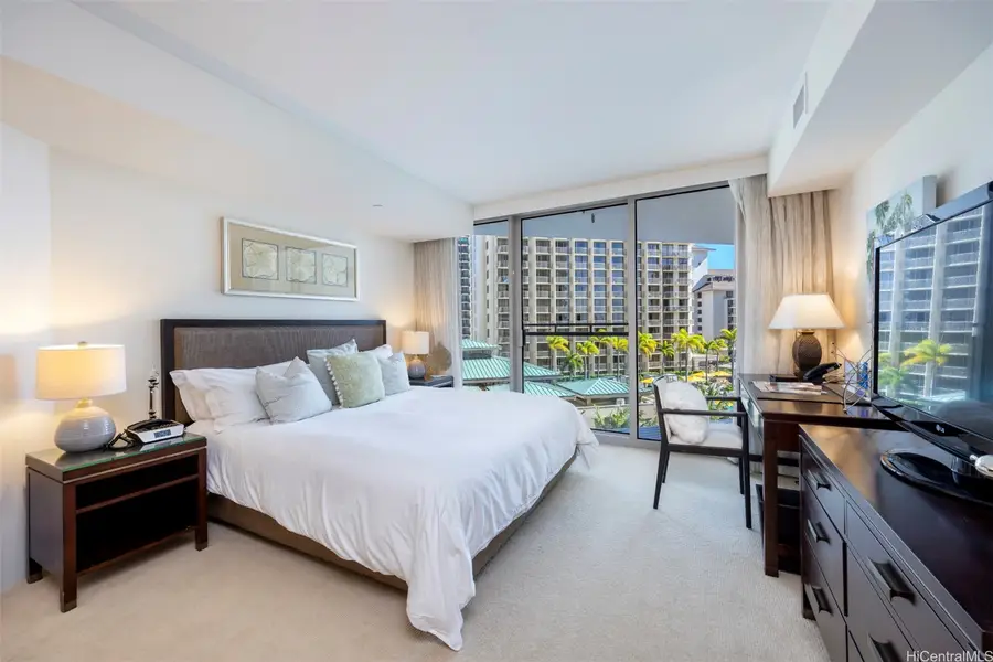 223 Saratoga Road #810, Honolulu, HI 96815 - #2