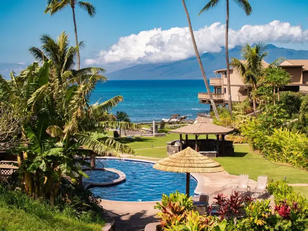 4909 Lower Honoapiilani Rd #D3, Lahaina, HI 96761