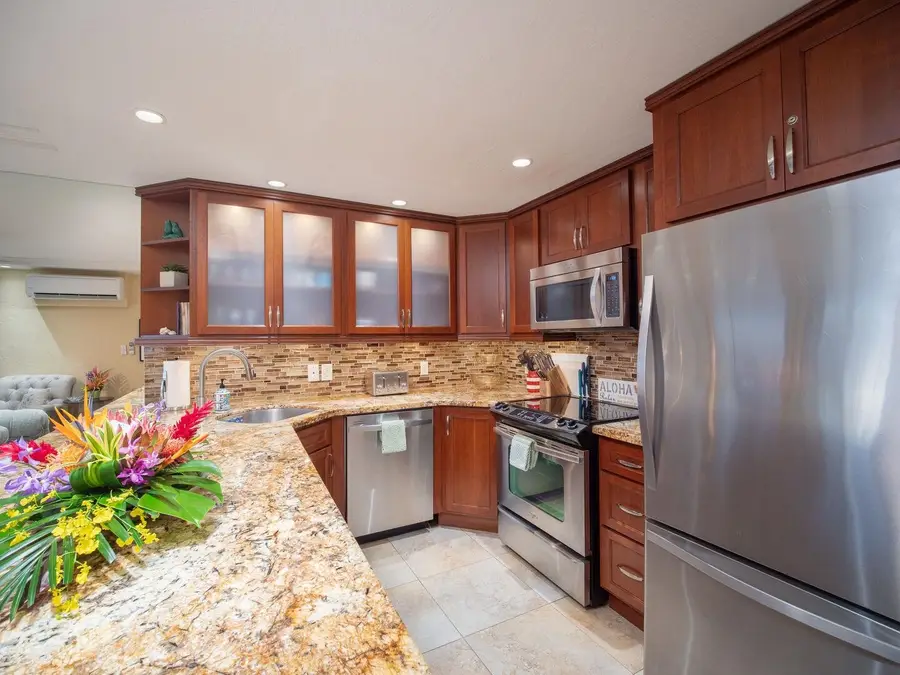 4909 Lower Honoapiilani Rd #D3, Lahaina, HI 96761 - #3