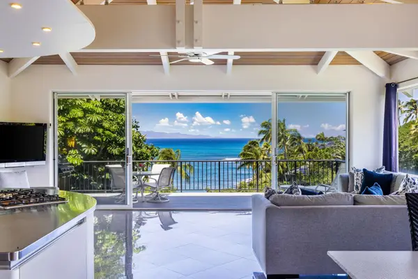 5045 Lower Honoapiilani Rd #9, Lahaina, HI 96761