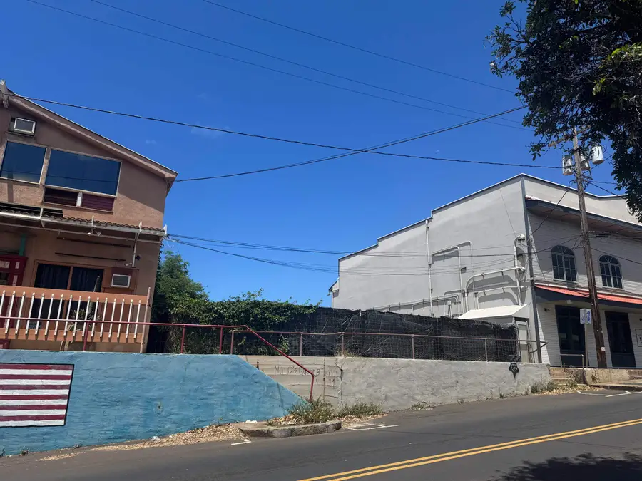 1987 Olu Dr, Wailuku, HI 96793 - #2