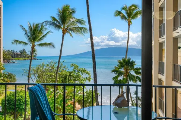 4327 Lower Honoapiilani Rd #403, Lahaina, HI 96761