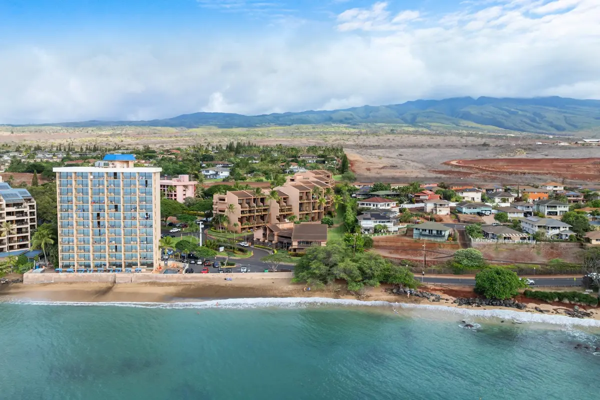 4242 Lower Honoapiilani Rd #E304, Lahaina, HI 96761 - #1