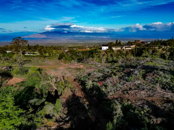 0 Haleakala Hwy #Unit A, Kula, HI 96790