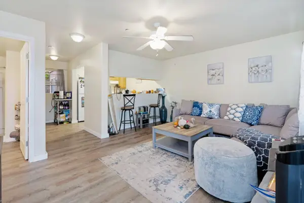 45 Stephen Ln #813, Lahaina, HI 96761
