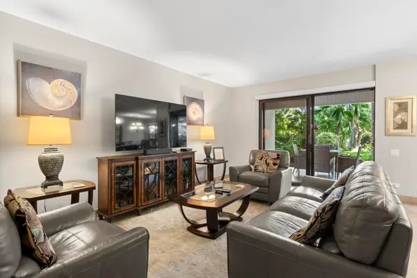 50 Nohea Kai Dr #212, Lahaina, HI 96761