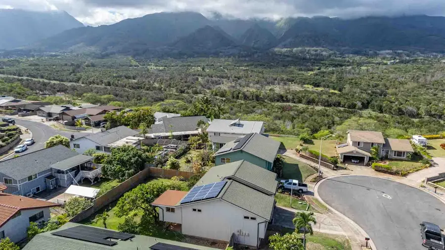 845 Kekoa Pl, Wailuku, HI 96793 - #3