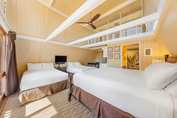 1300 Kam V Hwy #202, Kaunakakai, HI 96748