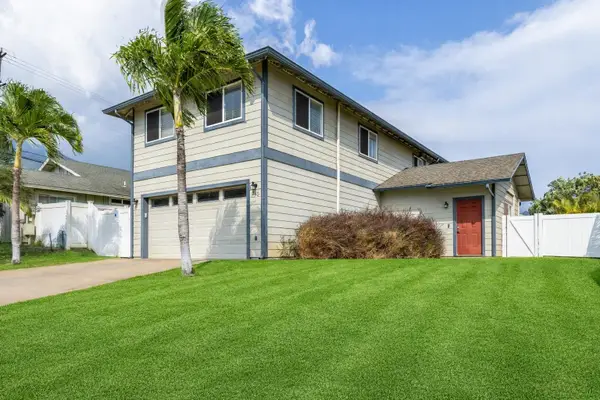 245 Kamahao Cir, Wailuku, HI 96793
