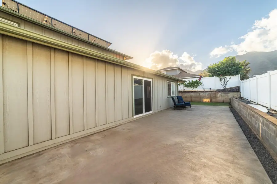 1032 Ulu Kanu St, Wailuku, HI 96793 - #3