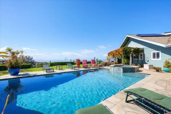 40 Pulehu Nui Rd, Kula, HI 96790