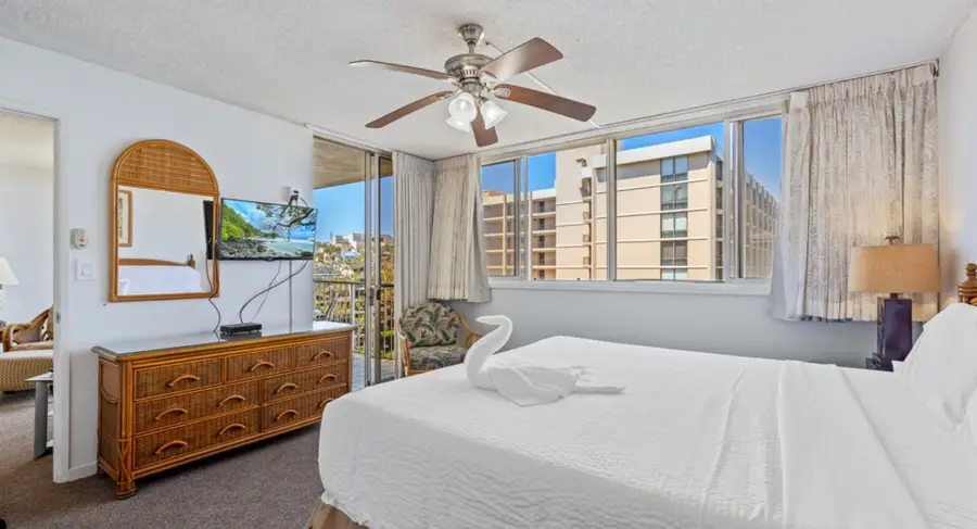 4365 Lower Honoapiilani Rd #815, Lahaina, HI 96761 - #3