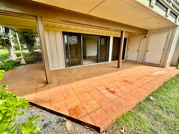 50 Kepuhi Pl #107, Maunaloa, HI 96770