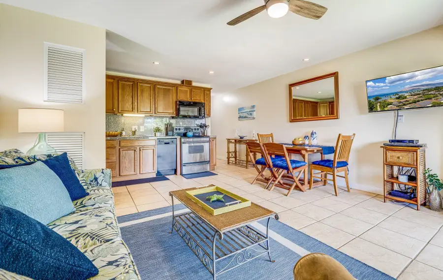 49 W Lipoa St #218, Kihei, HI 96753 - #3