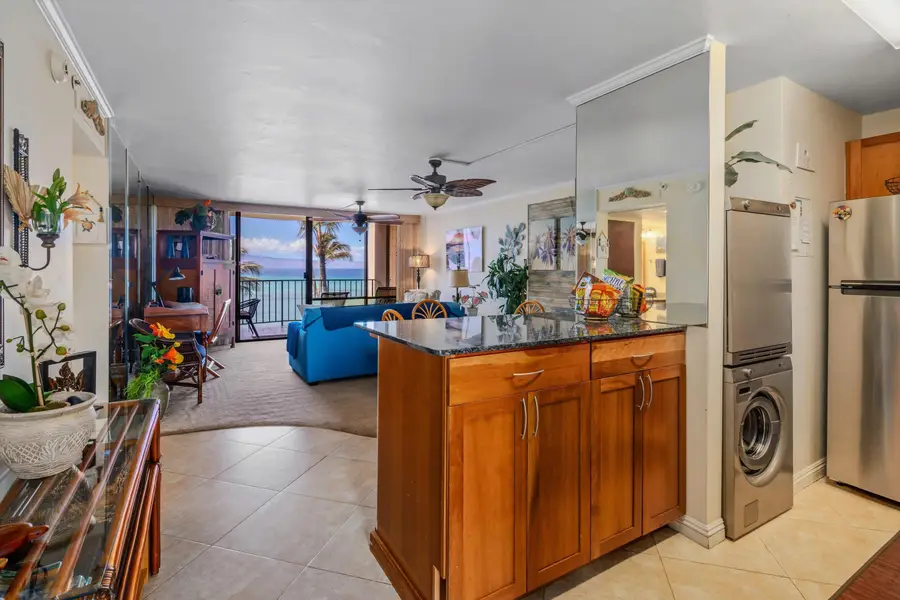 4327 Lower Honoapiilani Rd #602B, Lahaina, HI 96761 - #2