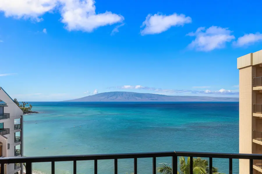 4327 Lower Honoapiilani Rd #1102B, Lahaina, HI 96761 - #2