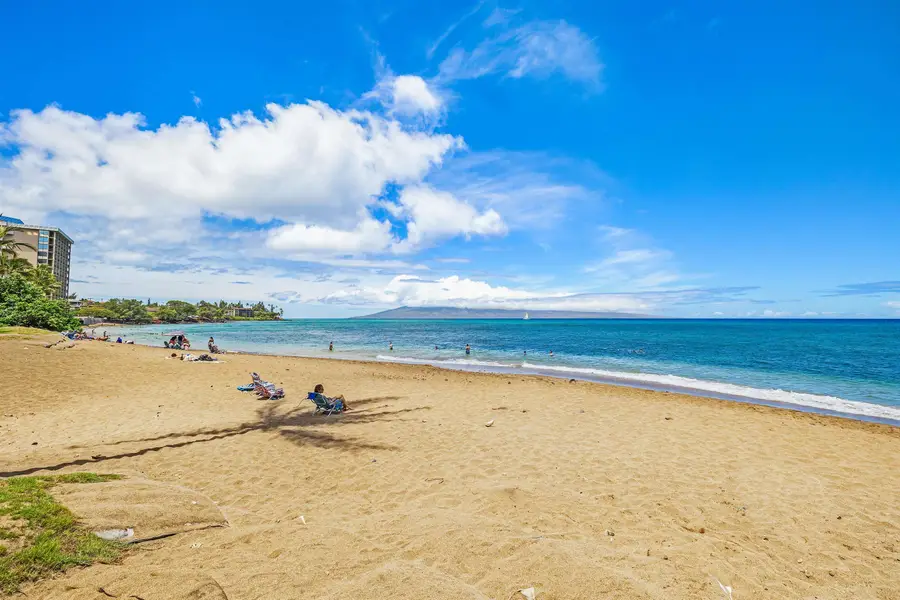 4327 Lower Honoapiilani Rd #1003B, Lahaina, HI 96761 - #2