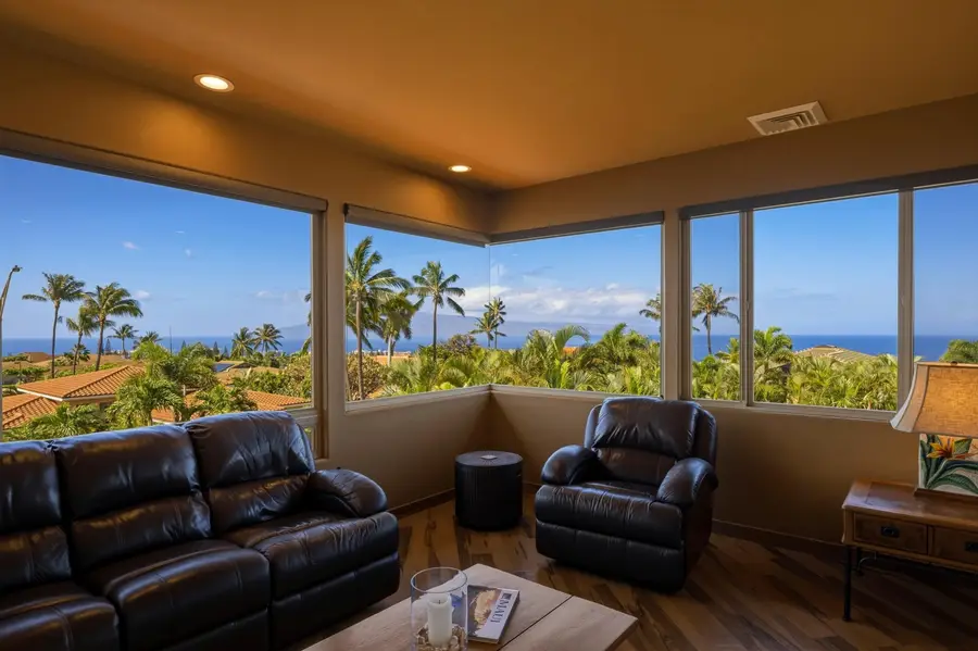 196 Hakui Pl, Lahaina, HI 96761 - #2