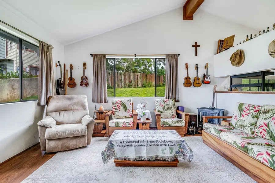1088 Mamalu Pl, Makawao, HI 96768 - #2