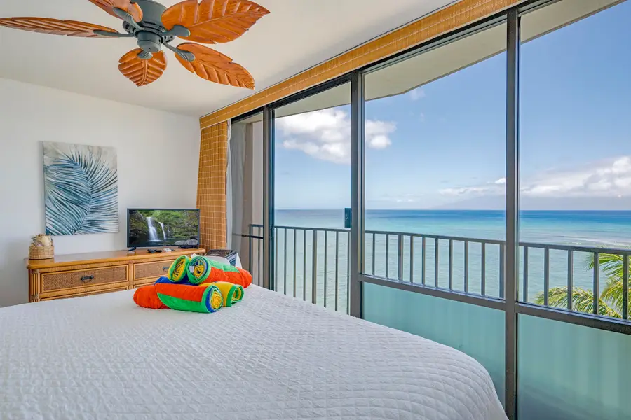 4327 Lower Honoapiilani Rd #610B, Lahaina, HI 96761 - #3