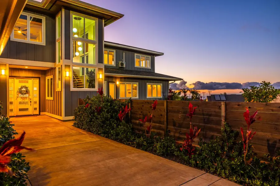 7 Lilinoe Pl, Makawao, HI 96768 - #3