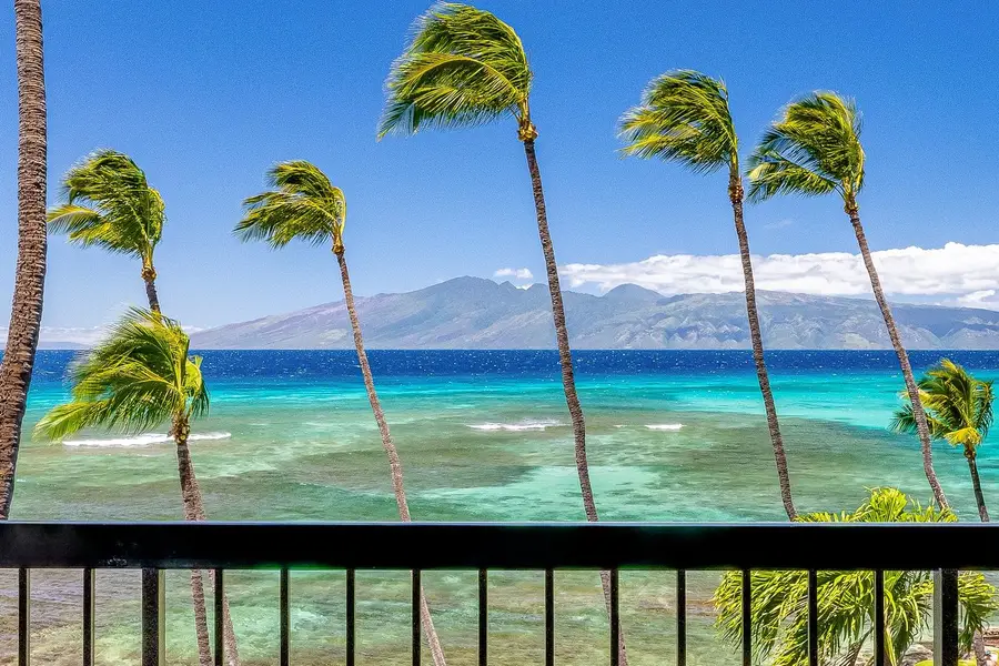 3875 Lower Honoapiilani Rd #B402, Lahaina, HI 96761 - #3