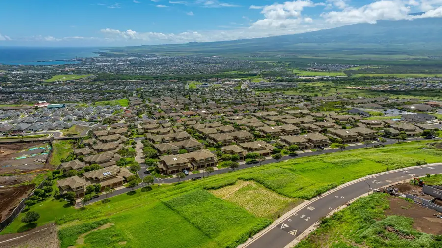 614 Kauna Lipo Dr, Wailuku, HI 96793 - #2