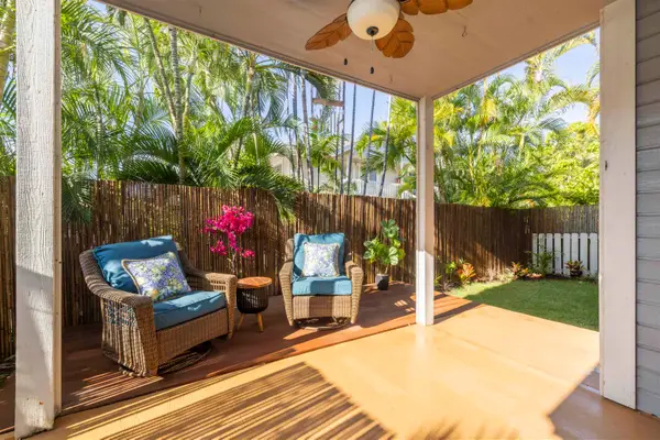 160 Keonekai Rd #8-102, Kihei, HI 96753