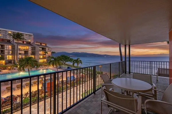 3445 Lower Honoapiilani Rd #201, Lahaina, HI 96761